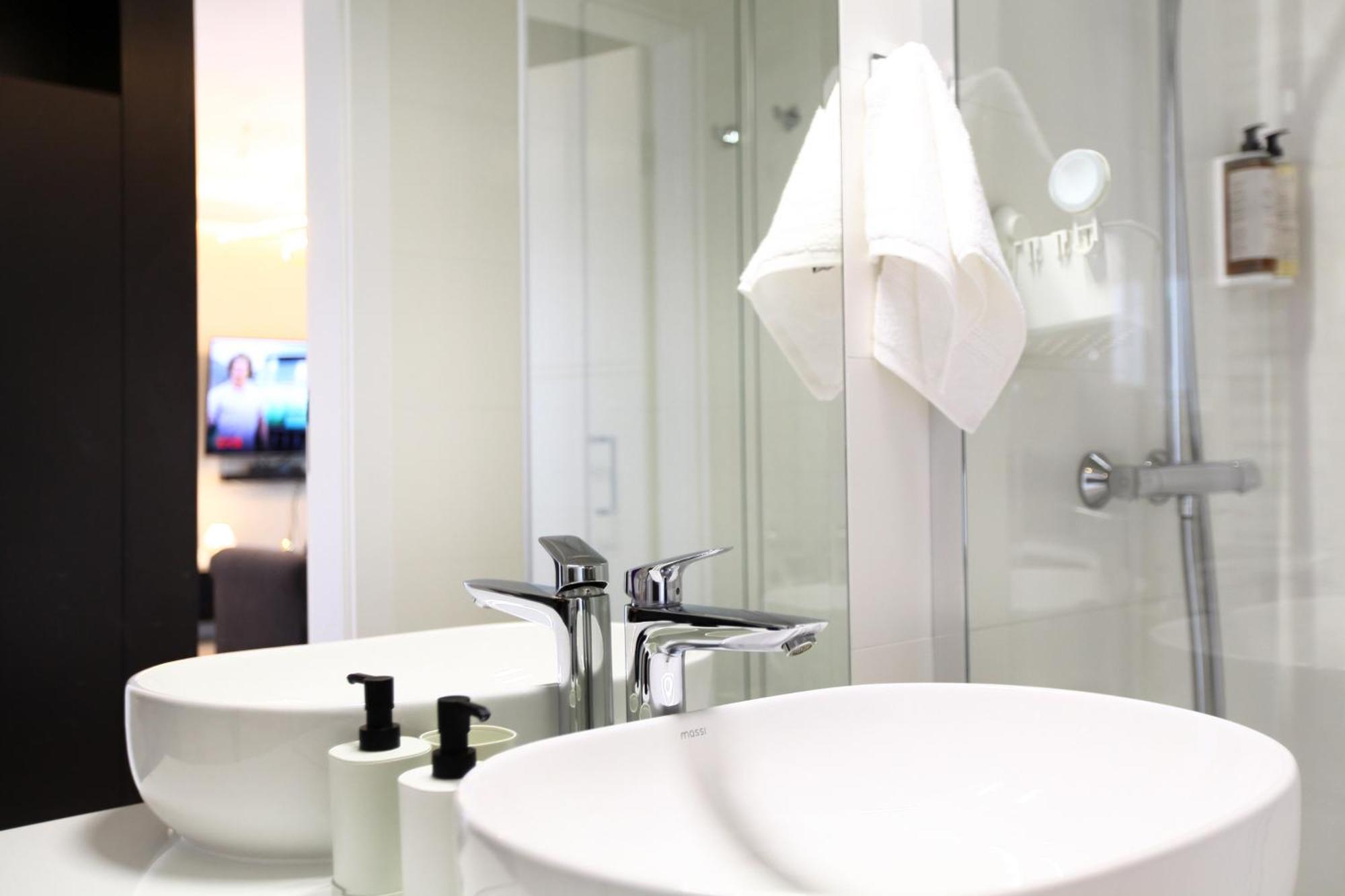 Sunny Haven Wave Sea View Apartment Miedzyzdroje Bagian luar foto