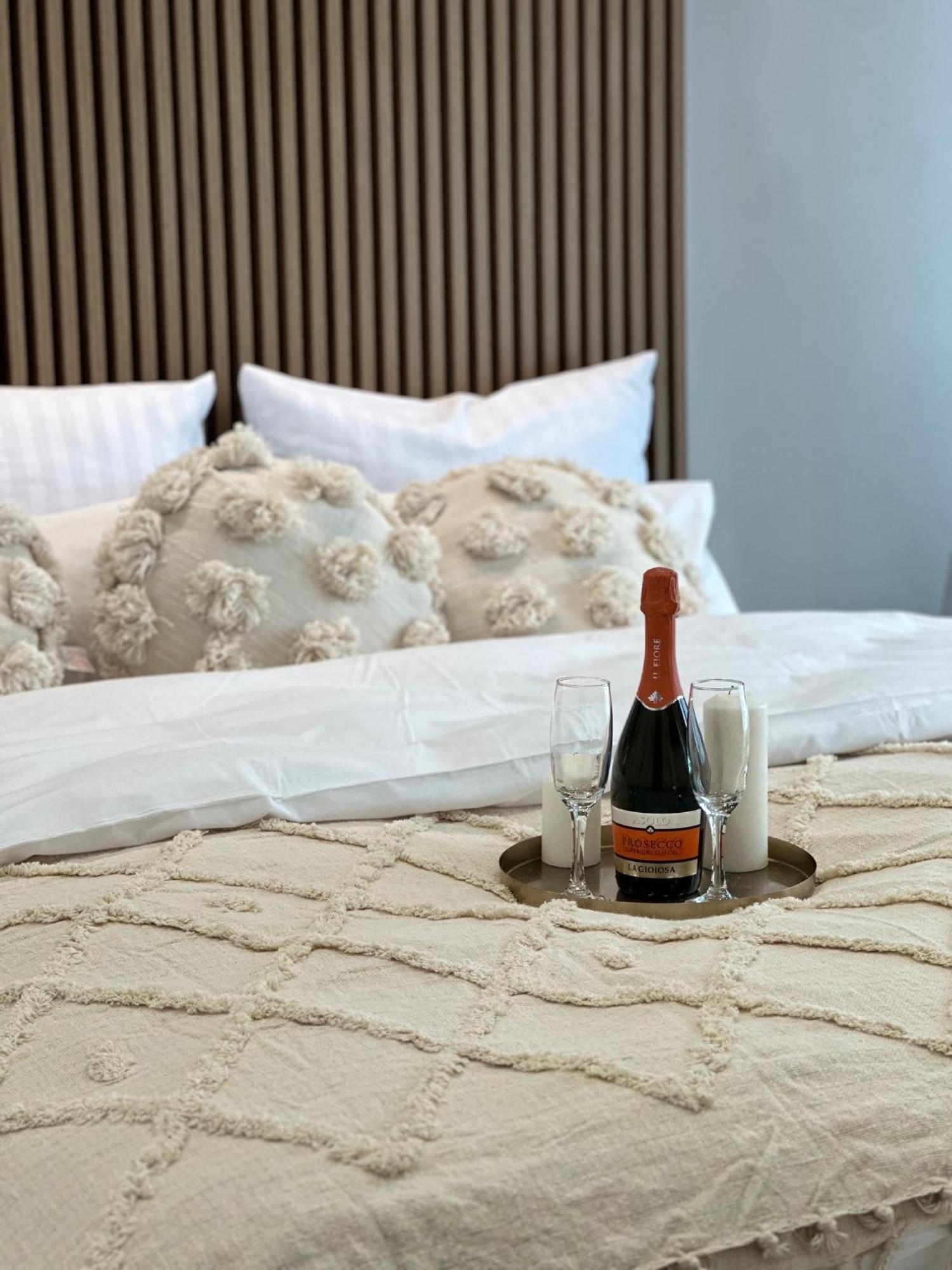 Sunny Haven Wave Sea View Apartment Miedzyzdroje Bagian luar foto